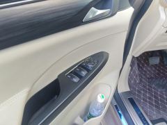 Buick GL8 ES Luxury Edition 2.0T Luxury Edition 7-seater - ფოტო 13