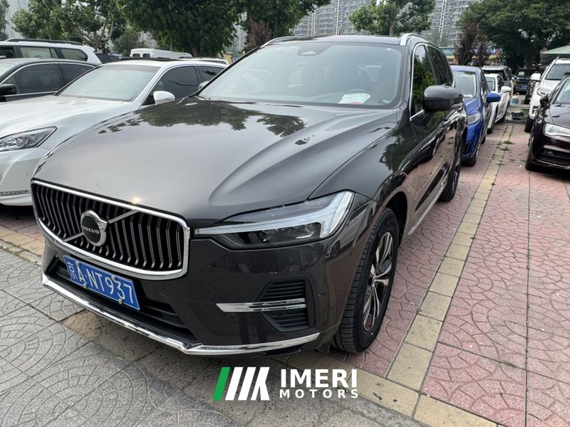 Volvo XC60 B5 AWD Inscription Luxury Edition - автомобиль из Китая