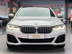 BMW 5 Series 530Li Luxury Edition M Sport Package - ფოტო 2