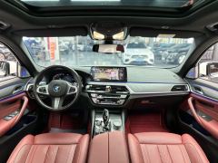 BMW 5 Series 530Li Luxury Edition M Sport Package - ფოტო 3