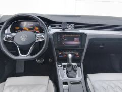 Volkswagen Magotan 2 Million Edition 330TSI Leading Edition - фото 16