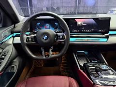 BMW 5 Series 530Li Premier M Sport Package - фото 9