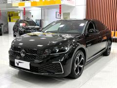 Volkswagen Passat Distinguished Edition 380TSI Starry Sky Dragon Edition - photo 1