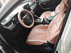 Toyota Wildlander 2.0L RWD Luxury PLUS Edition - photo 14