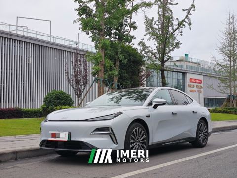 2025 Geely Galaxy Star Shine 8 EM-i 1.5L 130km Prestige Edition