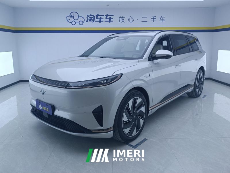 Dongfeng Yipai 008 EREV 210Max 6-seater - car from China