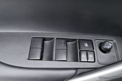 Toyota Frontlander 2.0L Elite Edition - фото 12