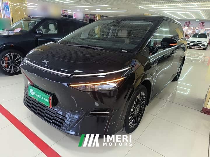 XPeng X9 Pure Electric 740 Extended Range Max - ავტომობილი ჩინეთიდან