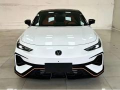 Changan UNI-V 1.5T PHEV Version - ფოტო 1