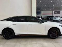 Changan UNI-V 1.5T PHEV Version - ფოტო 12