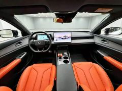 Changan UNI-V 1.5T PHEV Version - ფოტო 7