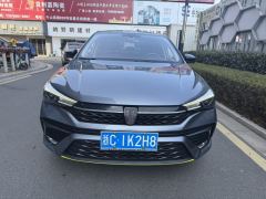 Roewe i5 1.5L CVT Black Gold Edition - ფოტო 2