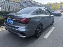 Roewe i5 1.5L CVT Black Gold Edition - ფოტო 5