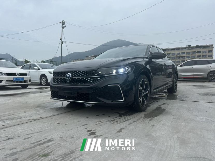 Volkswagen Passat 330TSI Elite Edition