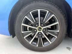 Roewe MG i5 1.5L CVT Platinum Edition - ფოტო 15
