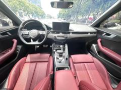 Audi A4L 40 TFSI Luxury Dynamic - ფოტო 5