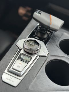 Changan UNI-V 1.5T Premium Version - ფოტო 17