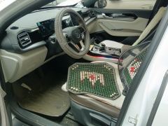BYD Qin PLUS DM-i Honor Edition 1.5L 120km Leading Edition - фото 14
