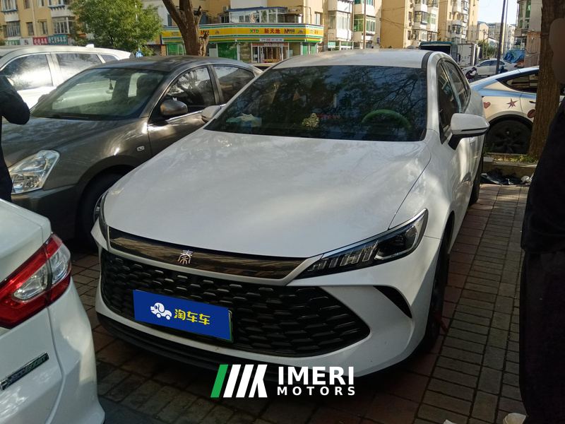 BYD Qin PLUS DM-i Smart Driving Edition 1.5L 55km Leading Edition - автомобиль из Китая