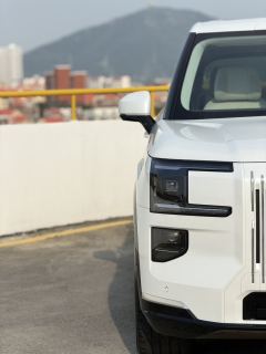 Zeekr 9X 2.0T 355km Hyper Version 6-seater - ფოტო 9