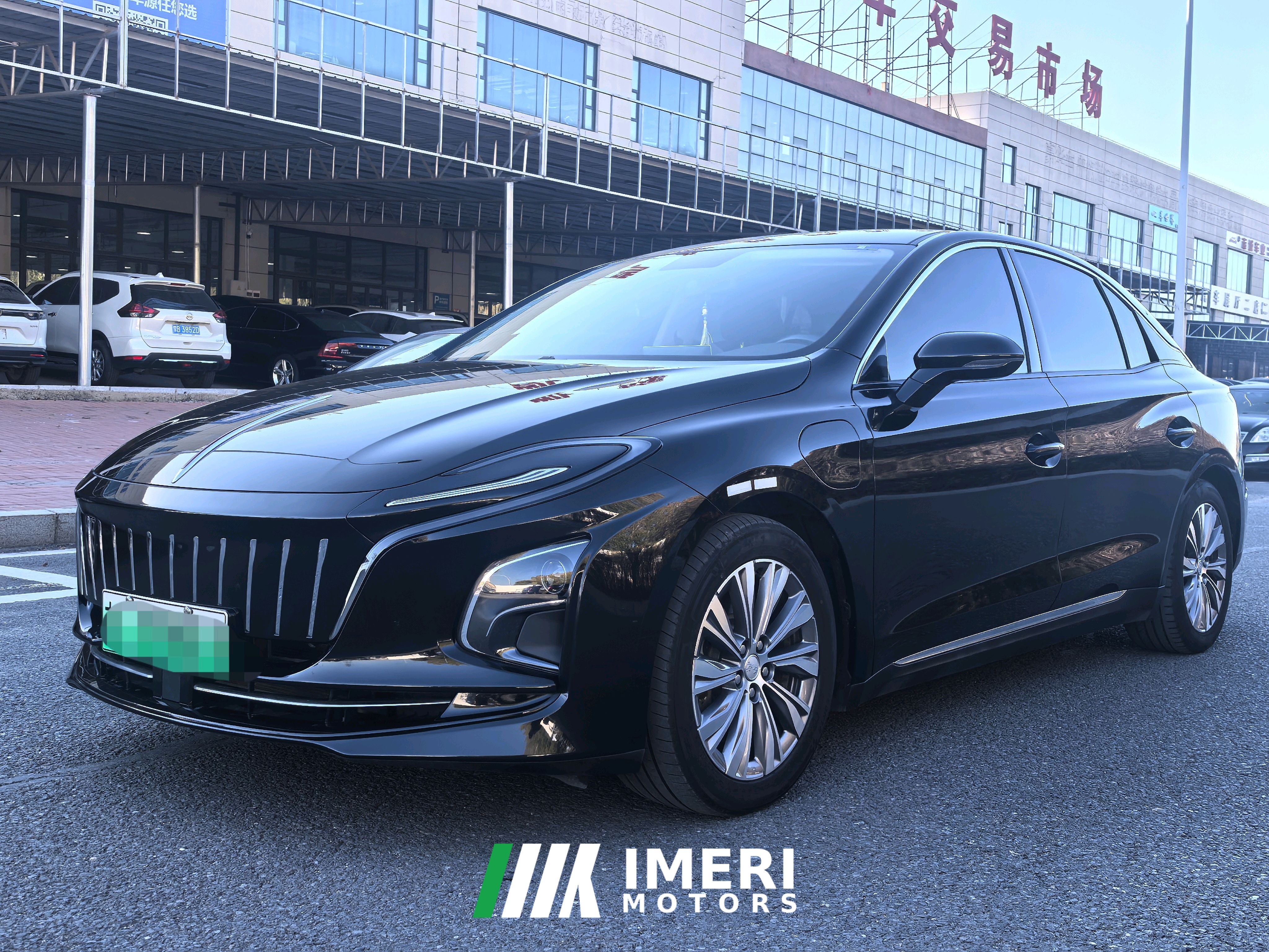 FAW Hongqi E-QM5 610km PLUS