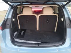 Li Auto i8 Standard Edition - photo 7