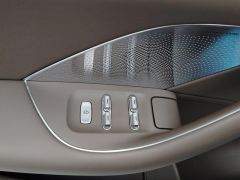 IM Motors Zhiji R7 Hongmeng Zhixing Wisdom Realm R7 EREV 251km Rear-wheel drive Max - photo 13