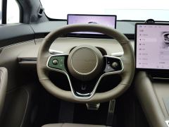 IM Motors Zhiji R7 Hongmeng Zhixing Wisdom Realm R7 EREV 251km Rear-wheel drive Max - photo 18