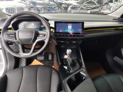 Roewe MG i5 Facelift 1.5L CVT Diamond Edition - ფოტო 16