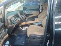 Denza D9 DM-i 1.5T 103km Luxury Version 7 - ფოტო 14