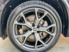 BMW X5 xDrive30Li Deluxe VersionM - ფოტო 4