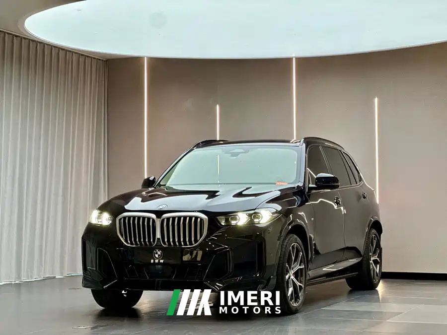BMW X5 xDrive30Li Deluxe VersionM