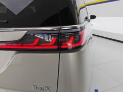 Voyah Dreamer PHEV version 1.5T 82km Low-carbon version Xiang Smart Driving Package 7-seater - photo 5