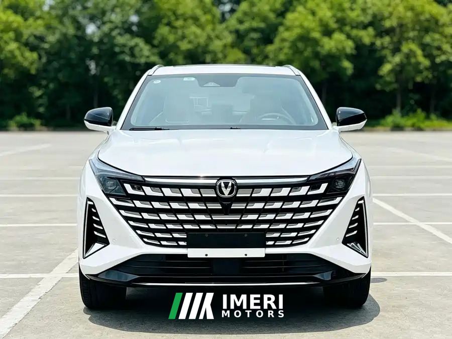 Changan UNI-Z 1.5T 500Bar MAX - ავტომობილი ჩინეთიდან