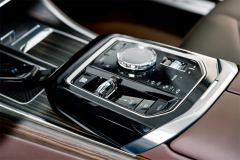 BMW 7 Series Facelift 735Li M Sport Package - ფოტო 15