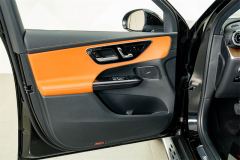 Mercedes-Benz GLC 300 L 4MATIC Dynamic 7-Seater - ფოტო 16