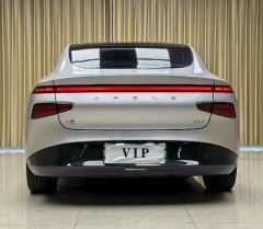 XPeng P7 P7i 702 Rear-wheel drive Pro - ფოტო 9