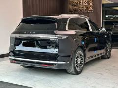 AITO M7 EREV Edition 208km AWDPro 6 - ფოტო 11