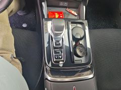 FAW Hongqi H9 2.0T 2WD Qixiang Luxury Custom Edition 5-seater - фото 19