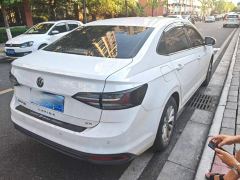 Volkswagen Lavida Advanced 1.5L Automatic Xin Yi Edition - ფოტო 5