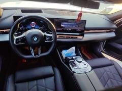 BMW 5 530i VersionM - фото 16