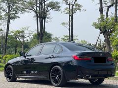 BMW 3 Series 325Li M Sport Package - ფოტო 7