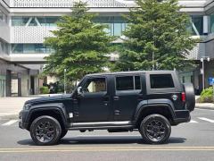 Beijing BJ40 City Hunter Edition 2.0T Automatic two-wheel drive passenger version Gasoline - ფოტო 7