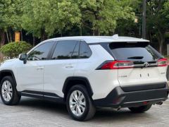 Toyota Wildlander 2.0L 2WD Leading Edition - фото 12