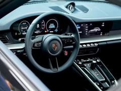 Porsche 911 Carrera 3.0T - ფოტო 10