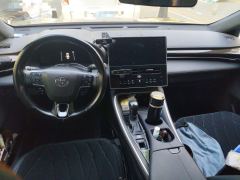 Toyota Avalon Dual-Engine 2.0L Luxury Edition - ფოტო 5