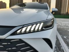BYD Qin PLUS DM-i Smart Driving Edition 1.5L 55km Leading Edition - фото 4