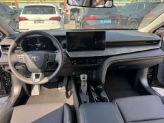 Toyota Camry Dual-Engine 2.0HGVP Luxury Edition - фото 12