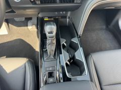 Toyota Camry Dual-Engine 2.0HGVP Luxury Edition - фото 9