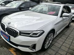 BMW 5 Series Facelift 530Li Premier Luxury Package - ფოტო 1